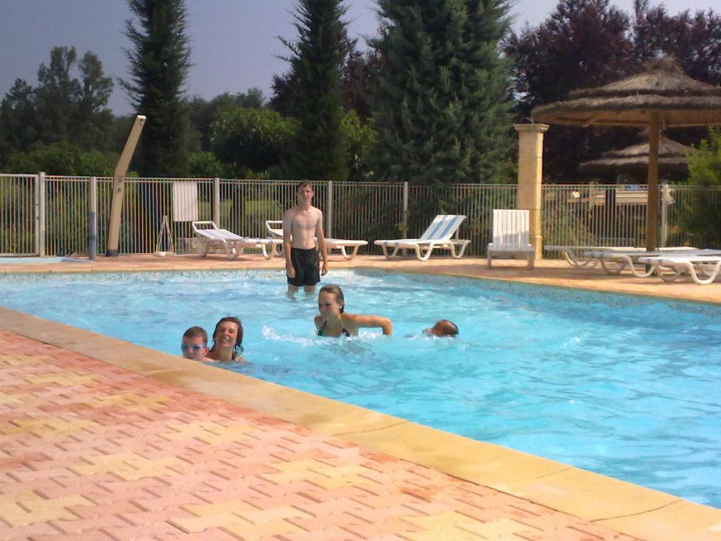 Hotel Domaine De La Begude Fayence Exterior foto